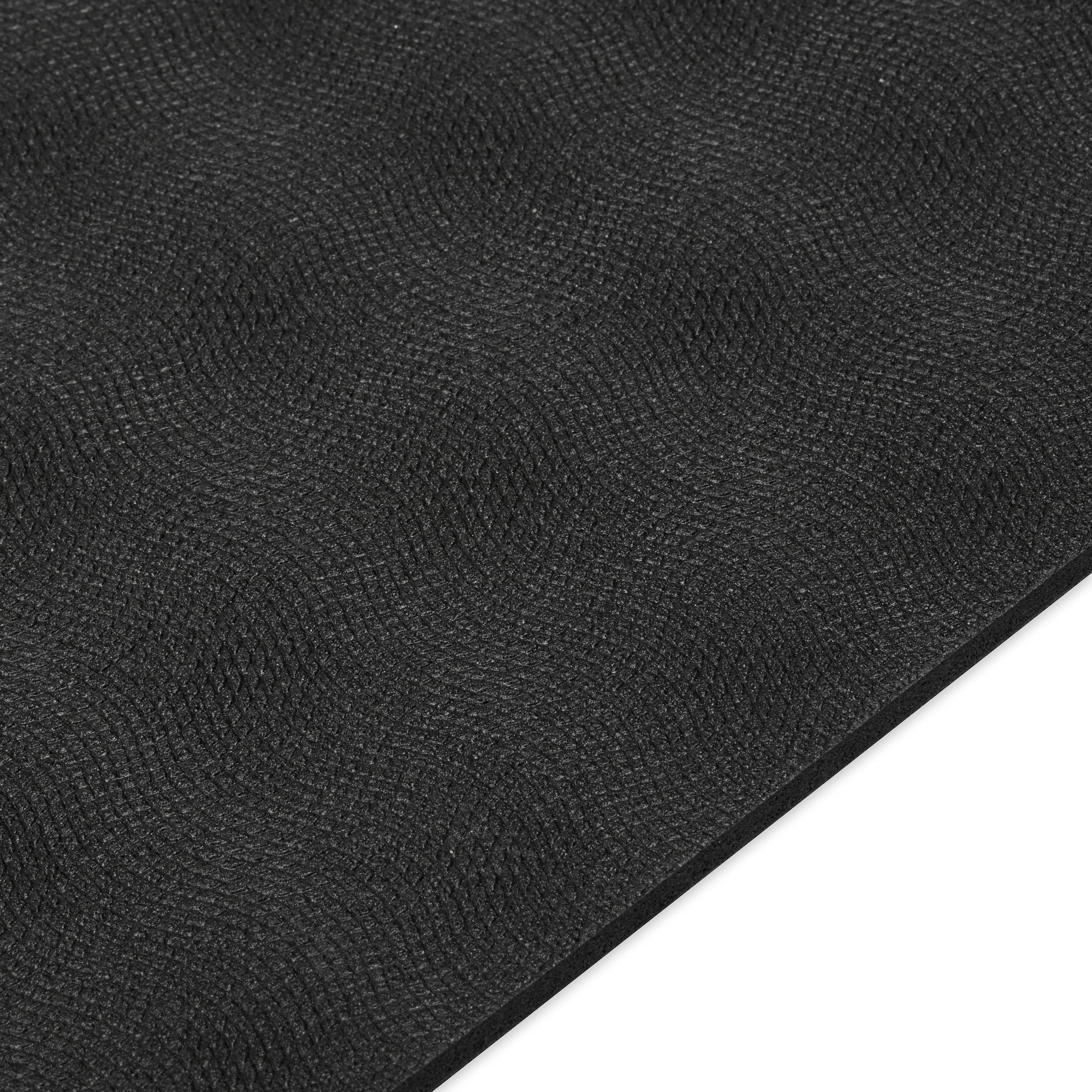 Camo Performance Dry-Grip Yoga Mat (5mm) bottom closeup